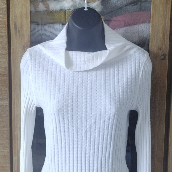 COPY - Free People Top - Picture 2 of 7